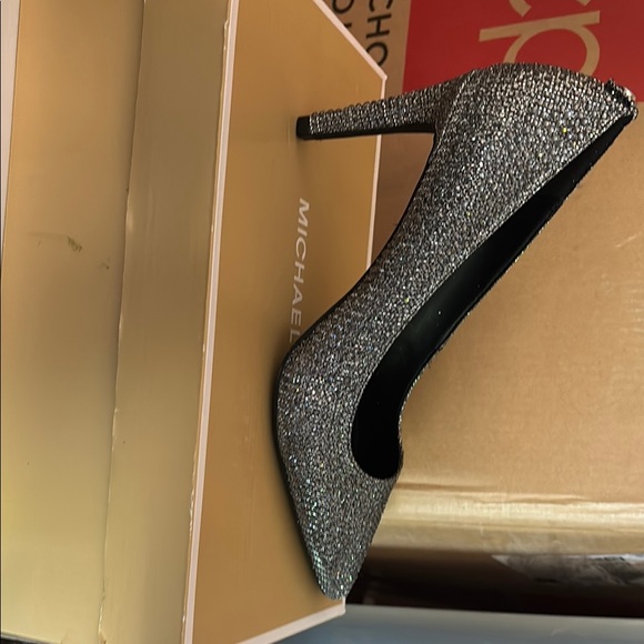 Michael Kors Silver High Heeled Pumps - Picture 1 of 4
